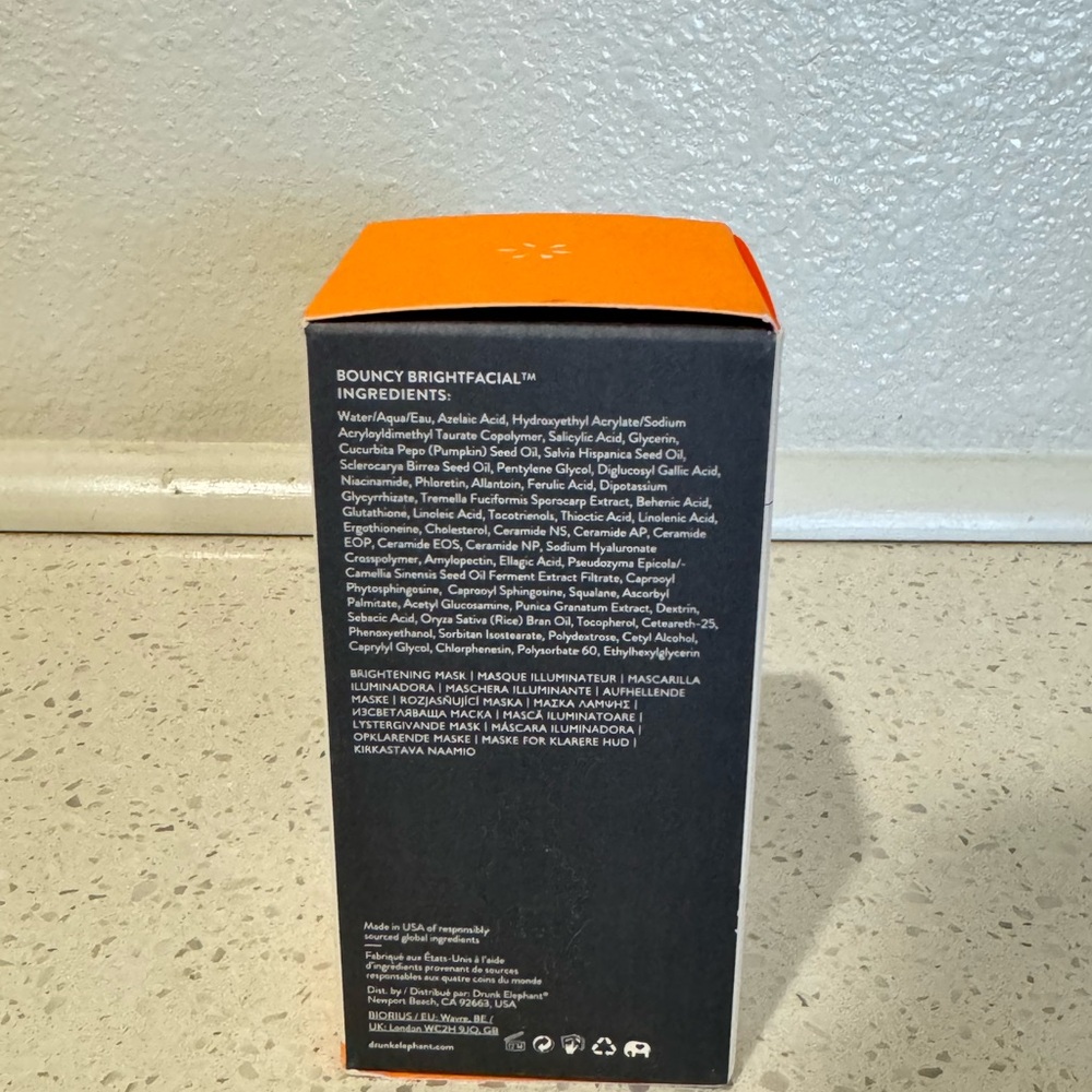 Drunk Elephant Bouncy Brightfaciql Masque Illuminateur - Picture 4 of 6